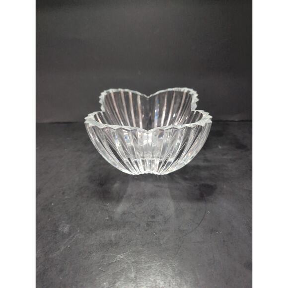Mikasa Lead Crystal‎ Tulip Bowl Candy Dish, Elegant Nut Bowl, Table Centerpiece - Picture 1 of 9
